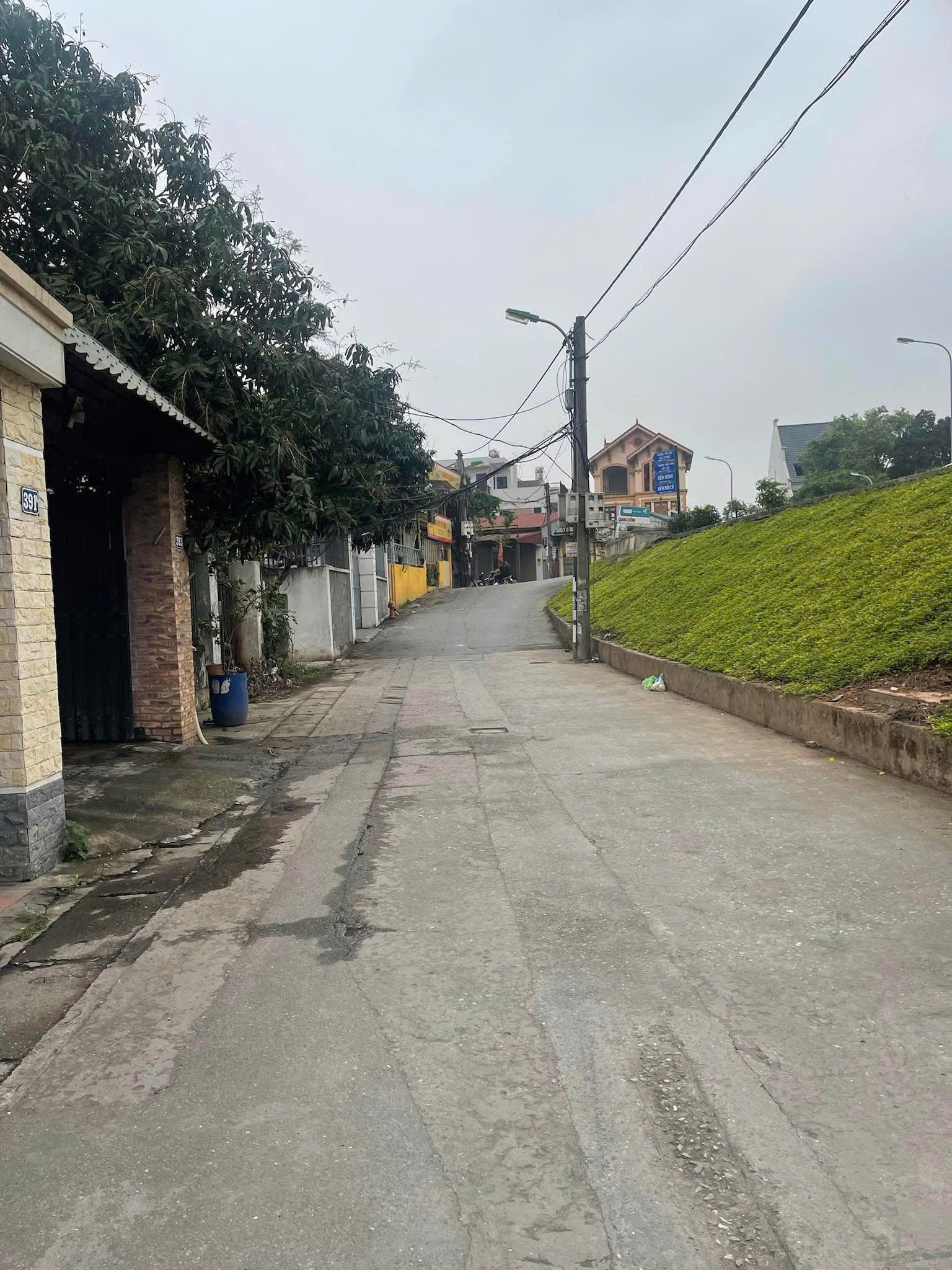 Bán Lô Đất Ngọc Thụy, Đẹp Như Tranh Vẽ,Mặt Tiền Rộng,Kinh Doanh Đỉnh,Vị Trí Đẹp,Dân Trí Cao - Ảnh chính